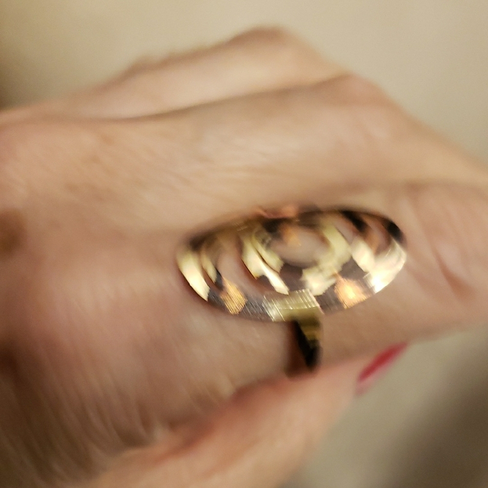 Rose Gold Smart Ring - Picture 6 of 9